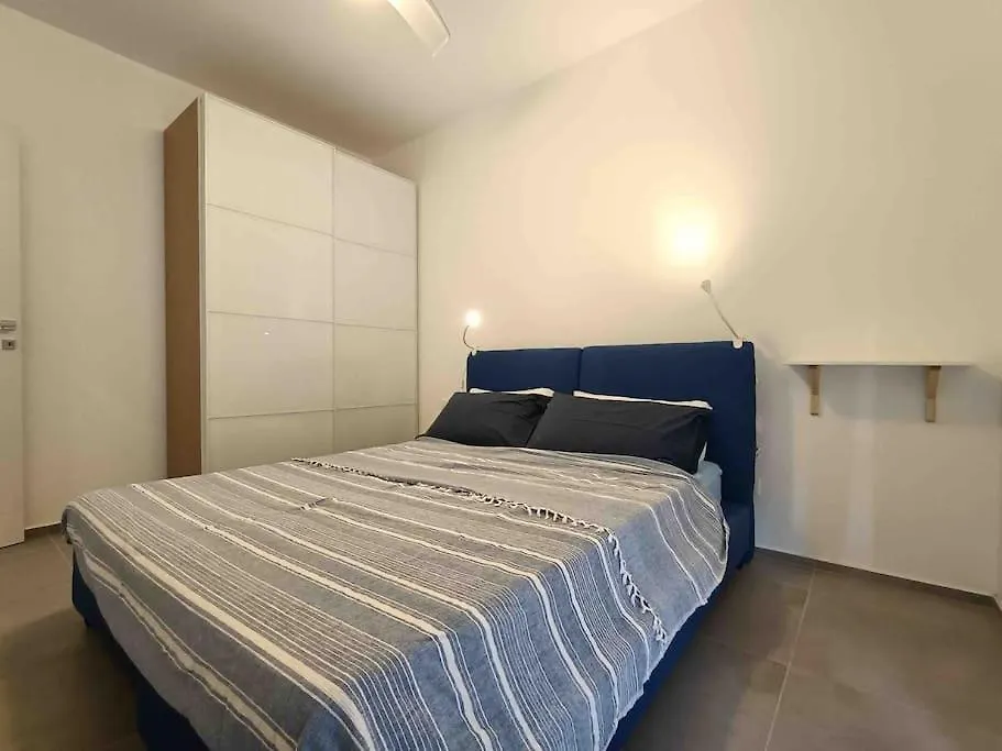 Blue Holiday Da Carla Apartman Letojanni 0*,