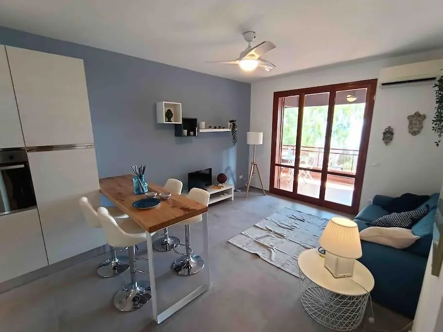 Blue Holiday Da Carla Apartment Letojanni Italy